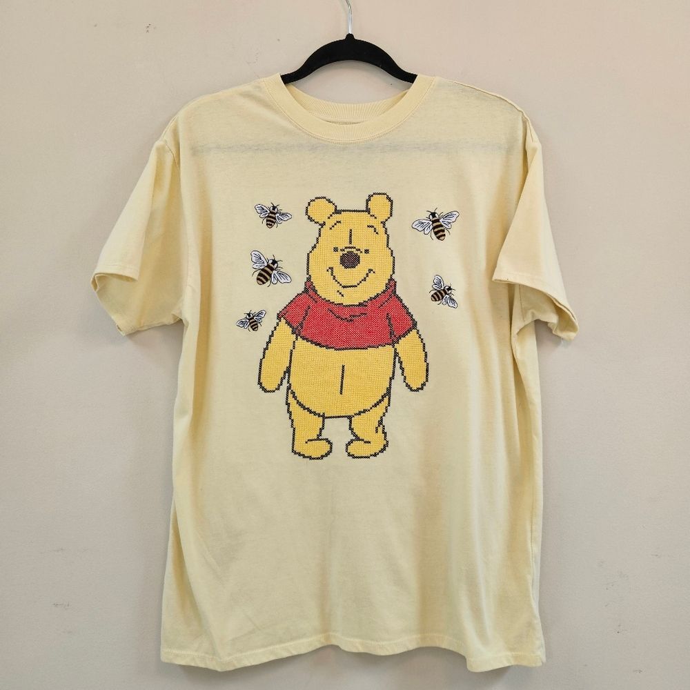 Disney Winnie the Pooh Women Sz L T-Shirt Light Yellow Cross Stitch Embroidered